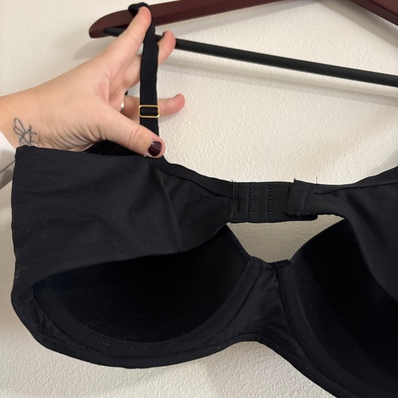 Soma Embraceable Perfect Coverage Black Bra in 36DD - Picture 6 of 8